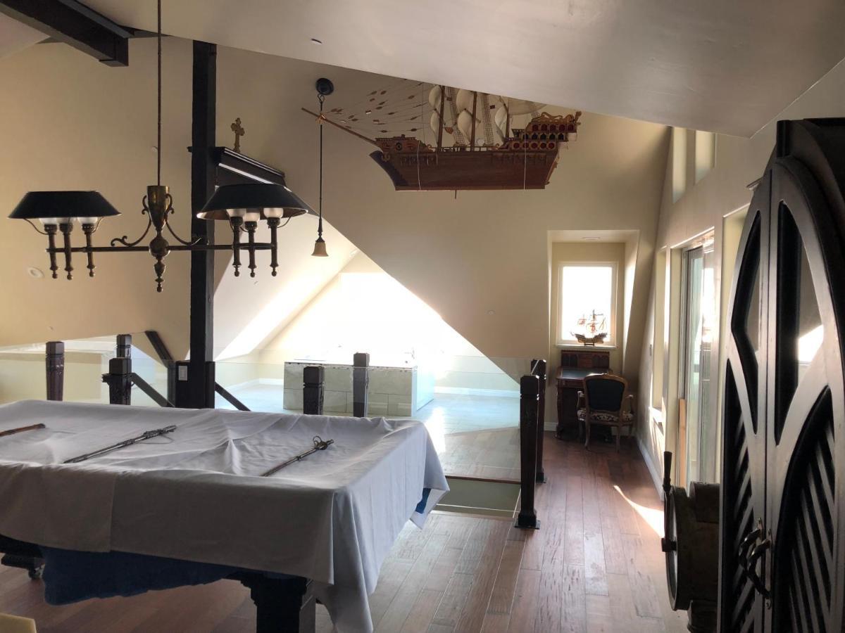 The Castle Inn Of The Lost Coast Shelter Cove Екстер'єр фото